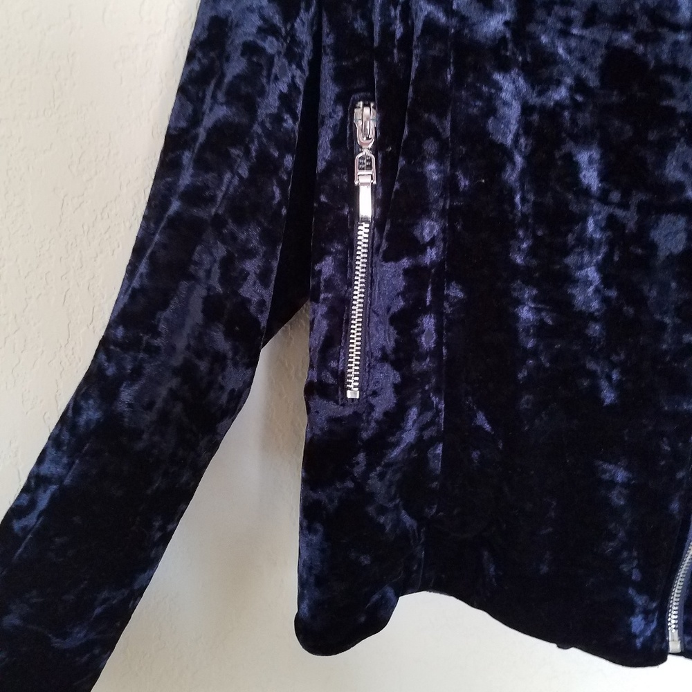 Willow & Clay Blue Velvet Moto Jacket Navy Blue M - Picture 8 of 8